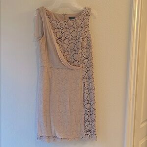 (2 for $20) Ann Taylor One Shoulder Lace tan/khaki Dress. Size 8P